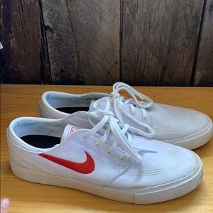 Men’s Nike Shoes